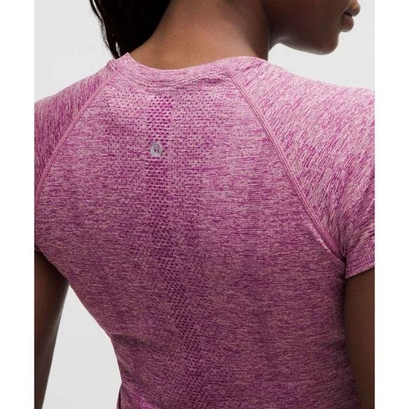 NWOT Lululemon Swiftly Short Sleeve Tee Hip Length Chilled Grape/Pink Haze 💗💜 - Picture 7 of 8